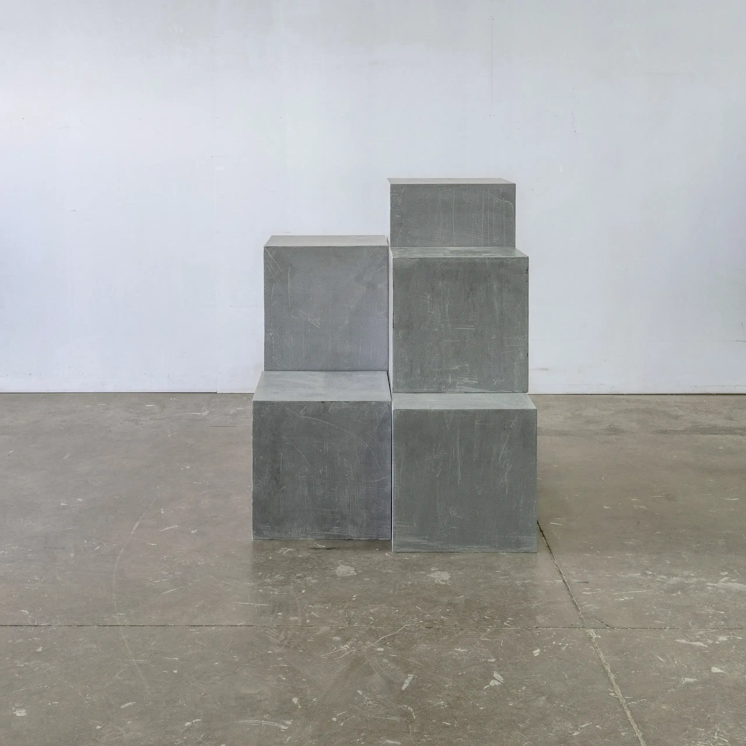 Concrete Look Painted Plinth / Box 4 Concrete Look Painted Plinth