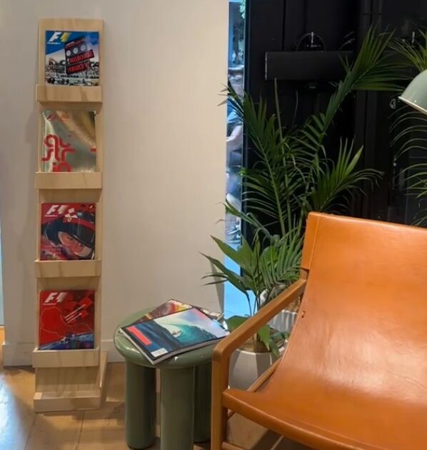update your retail reception area - a4 document stand in a retail reception area, enchante pop-up