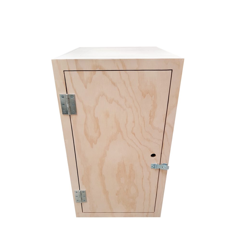 lockable plywood storage box front