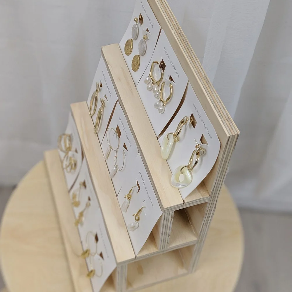 vertical carded jewellery card display